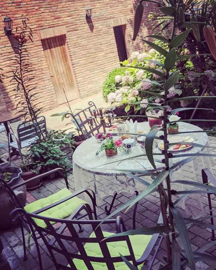 Hotel Kalanga Tiflis Dış mekan fotoğraf