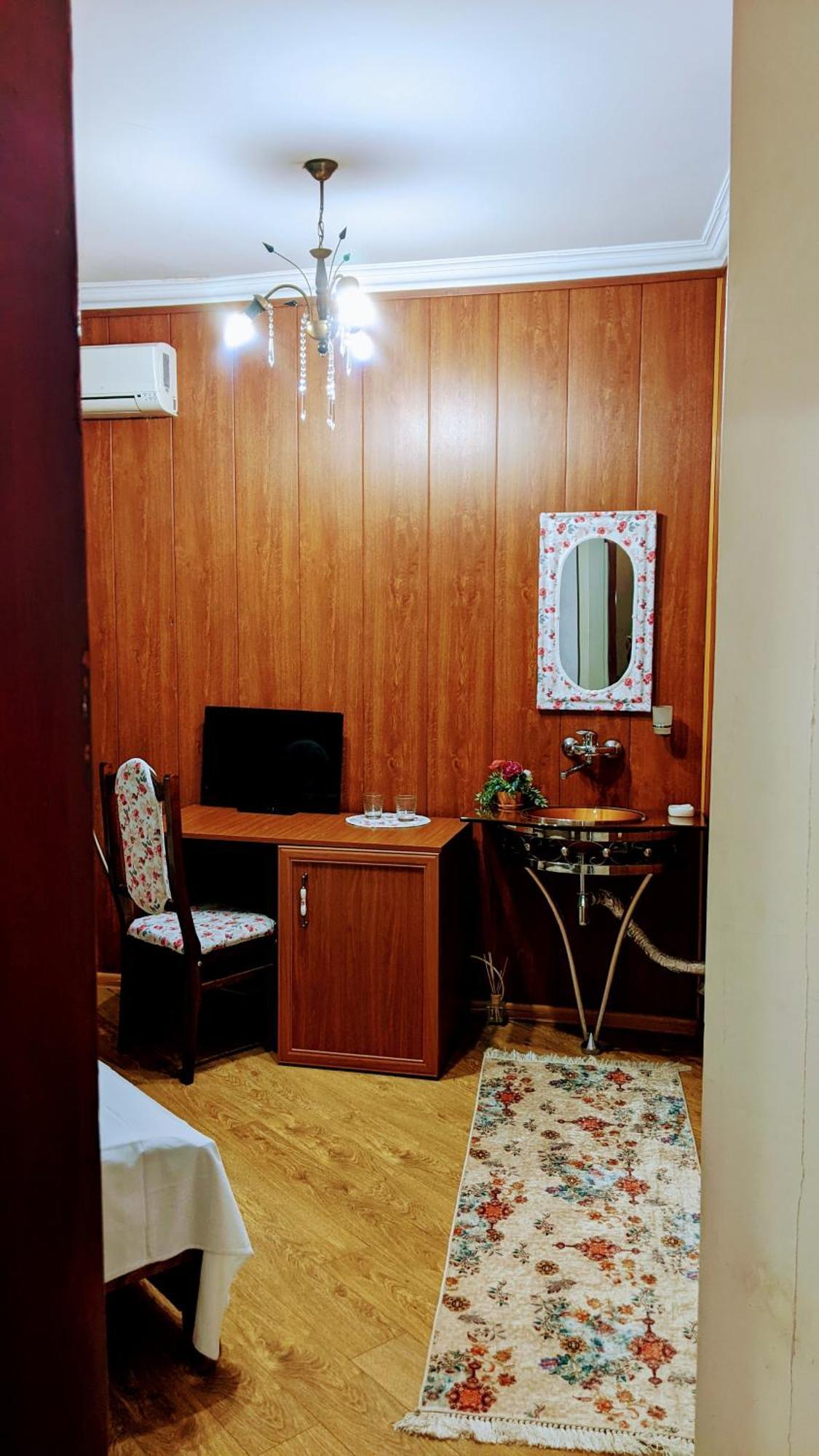 Hotel Kalanga Tiflis Oda fotoğraf